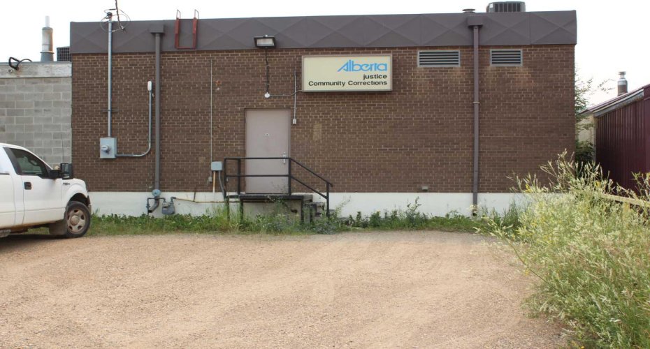 116 4th Avenue SW, Manning, Alberta T0H 2M0, ,Commercial,For Sale,4th Avenue SW,A2066279