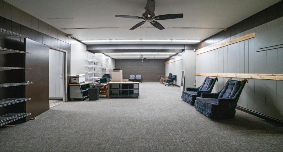 4707 39 Street, Camrose, Alberta T4V 2N6, ,Commercial,For Sale,39,A2066711