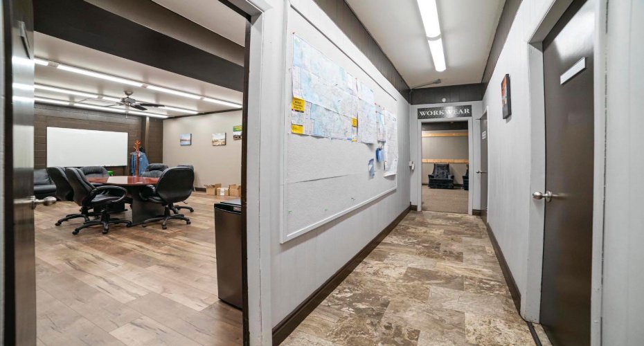 4707 39 Street, Camrose, Alberta T4V 2N6, ,Commercial,For Sale,39,A2066711