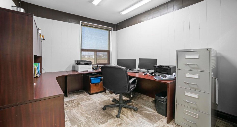 4707 39 Street, Camrose, Alberta T4V 2N6, ,Commercial,For Sale,39,A2066711