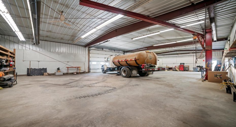 4707 39 Street, Camrose, Alberta T4V 2N6, ,Commercial,For Sale,39,A2066711