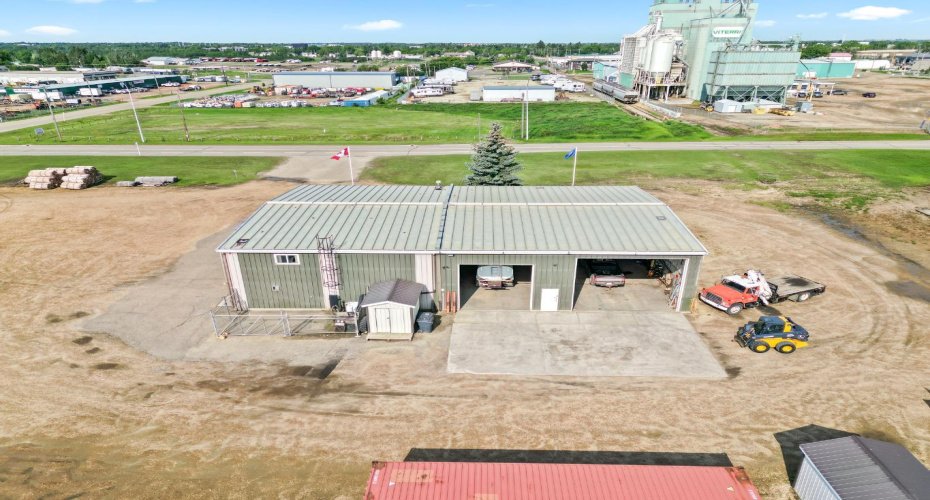 4707 39 Street, Camrose, Alberta T4V 2N6, ,Commercial,For Sale,39,A2066711