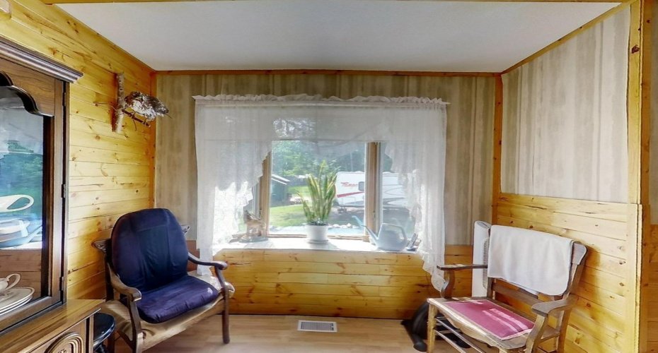 5114 49 AVE, Robb, Alberta T0E 1X0, 7 Bedrooms Bedrooms, ,5 BathroomsBathrooms,Residential,For Sale,49 AVE,A2136267