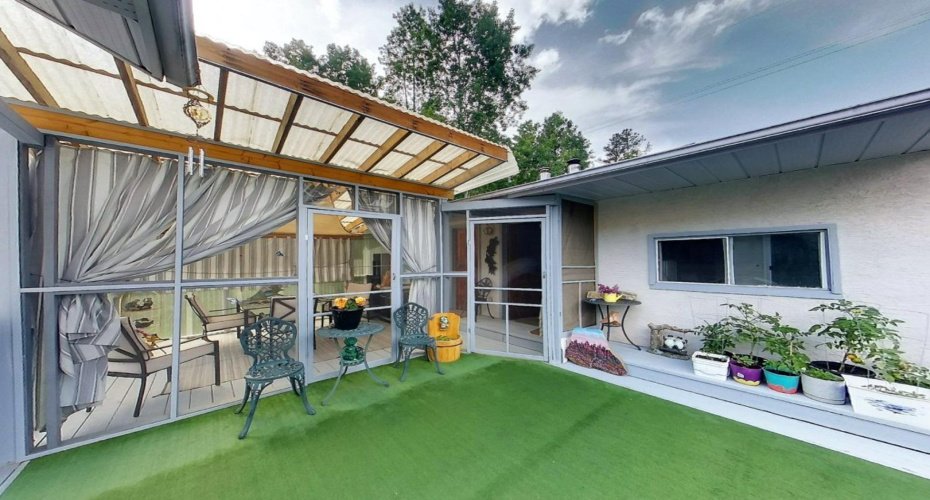 5114 49 AVE, Robb, Alberta T0E 1X0, 7 Bedrooms Bedrooms, ,5 BathroomsBathrooms,Residential,For Sale,49 AVE,A2136267