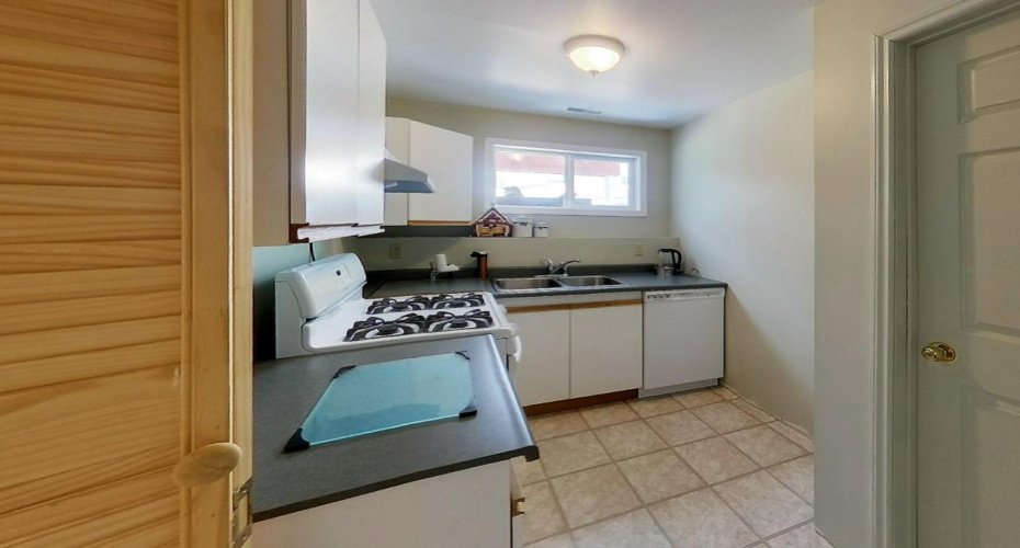 5114 49 AVE, Robb, Alberta T0E 1X0, 7 Bedrooms Bedrooms, ,5 BathroomsBathrooms,Residential,For Sale,49 AVE,A2136267