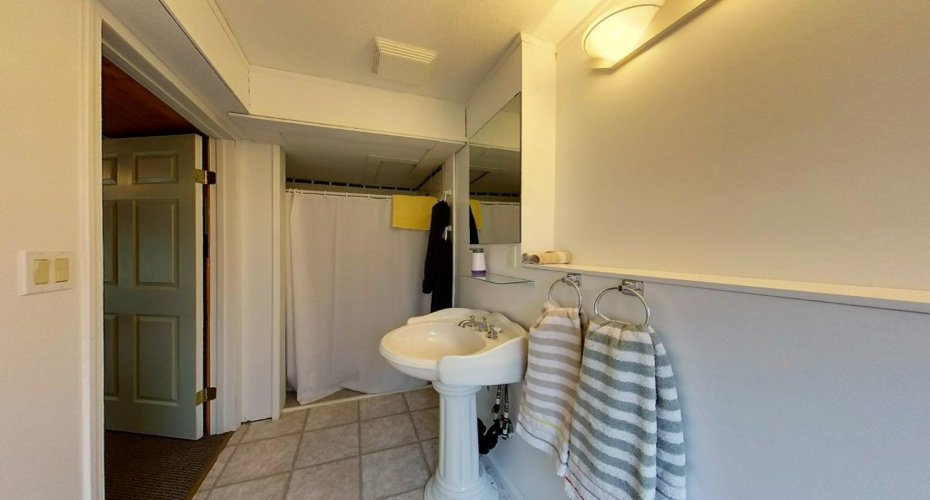 5114 49 AVE, Robb, Alberta T0E 1X0, 7 Bedrooms Bedrooms, ,5 BathroomsBathrooms,Residential,For Sale,49 AVE,A2136267