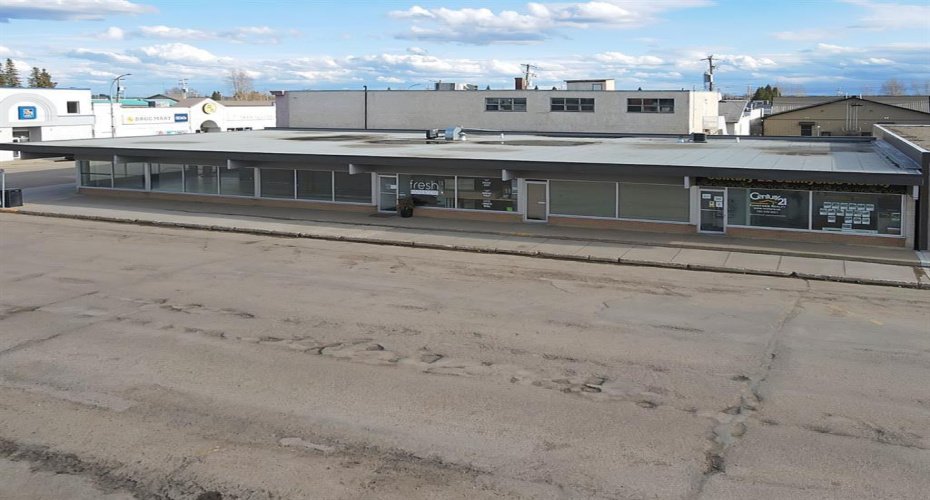 4901 52nd Avenue, High Prairie, Alberta T0G 1E0, ,Commercial,For Sale,52nd Avenue,A2136291