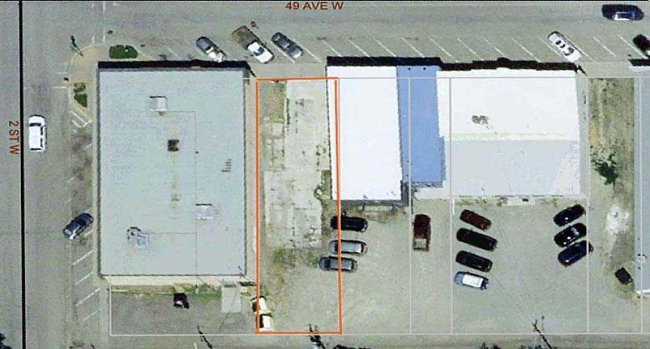 135 49th Avenue, Claresholm, Alberta T0L0T0, ,Commercial,For Sale,49th,A2136489