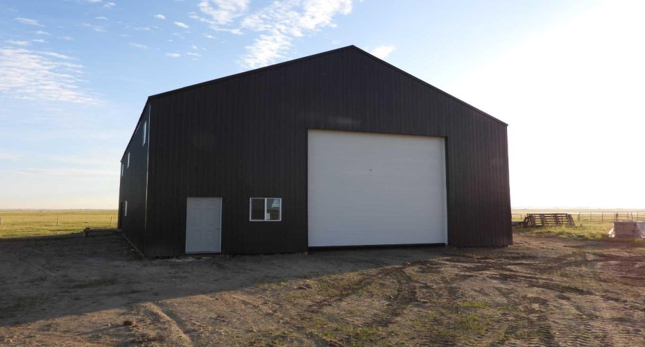 16ftx16ft main door 2500sqft of upper level