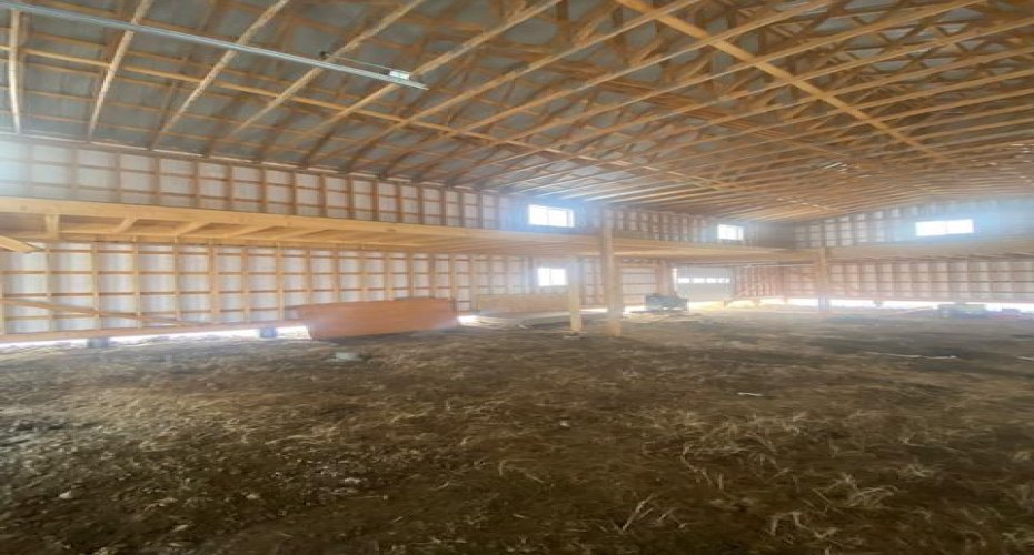 Shop mezzanine