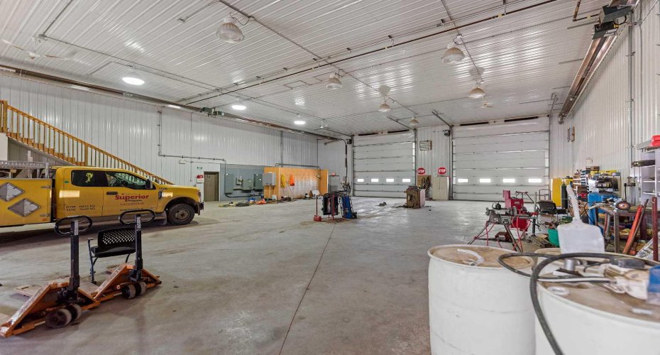 East of Reinhart Ind. Pk. NW 9, Rural Vermilion River, County of, Alberta T9V 3B9, ,Commercial,For Sale,NW 9,A2070374