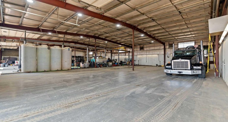 East of Reinhart Ind. Pk. NW 9, Rural Vermilion River, County of, Alberta T9V 3B9, ,Commercial,For Sale,NW 9,A2070374