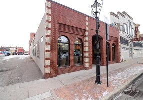 649 3 Street, Medicine Hat, Alberta T1A 0H4, ,Commercial,For Sale,3,A1169834
