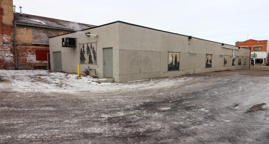 649 3 Street, Medicine Hat, Alberta T1A 0H4, ,Commercial,For Sale,3,A1169834