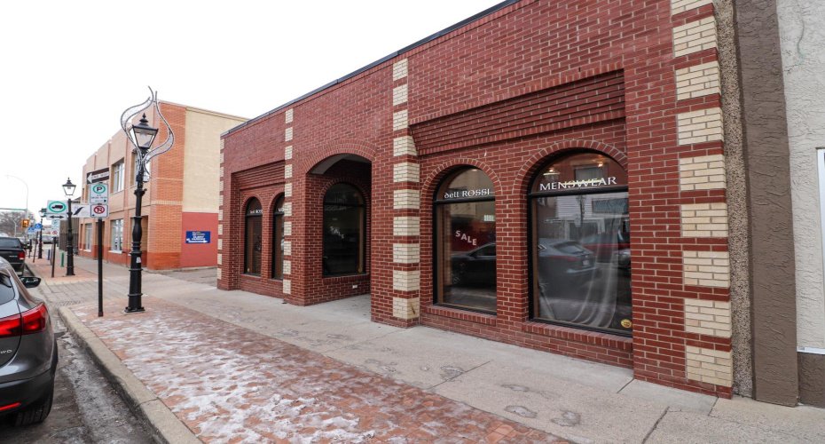 649 3 Street, Medicine Hat, Alberta T1A 0H4, ,Commercial,For Sale,3,A1169834