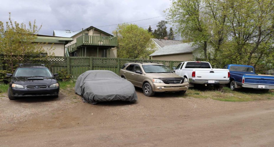 4723 5 Avenue, Edson, Alberta T7E 1C6, 6 Bedrooms Bedrooms, ,3 BathroomsBathrooms,Residential,For Sale,5 Avenue,A2134266