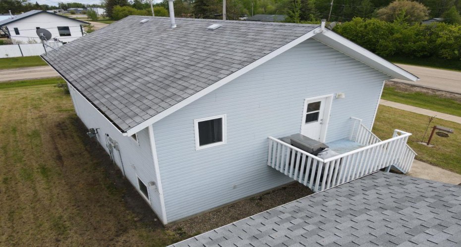 1st Avenue SW, Joussard, Alberta T0G 1J0, 2 Bedrooms Bedrooms, ,2 BathroomsBathrooms,Residential,For Sale,SW,A2138422