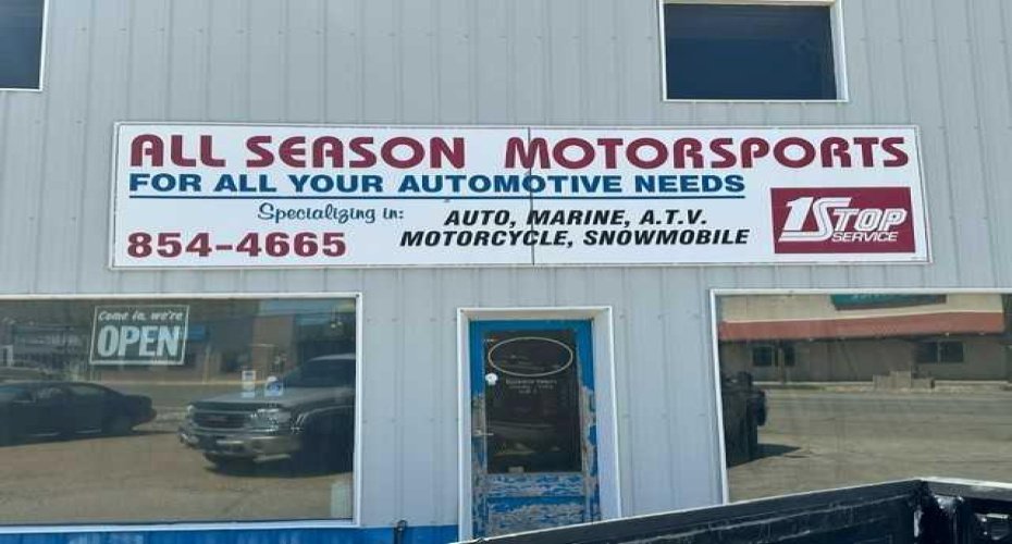 301 2 Avenue, Hanna, Alberta T0J1P0, ,Commercial,For Sale,2,A2138034