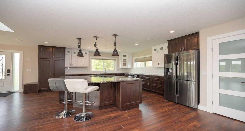 655059 Highway 813, Rural Athabasca County, Alberta T9S 2A2, 3 Bedrooms Bedrooms, ,5 BathroomsBathrooms,Residential,For Sale,Highway 813,A2075860