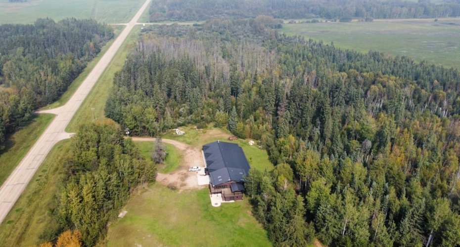 655059 Highway 813, Rural Athabasca County, Alberta T9S 2A2, 3 Bedrooms Bedrooms, ,5 BathroomsBathrooms,Residential,For Sale,Highway 813,A2075860