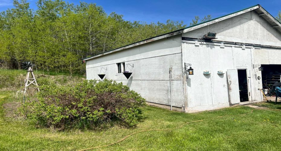 25204 Township Road 364 Township, Rural Red Deer County, Alberta T0M1R0, ,Commercial,For Sale,Township Road 364,A2139884