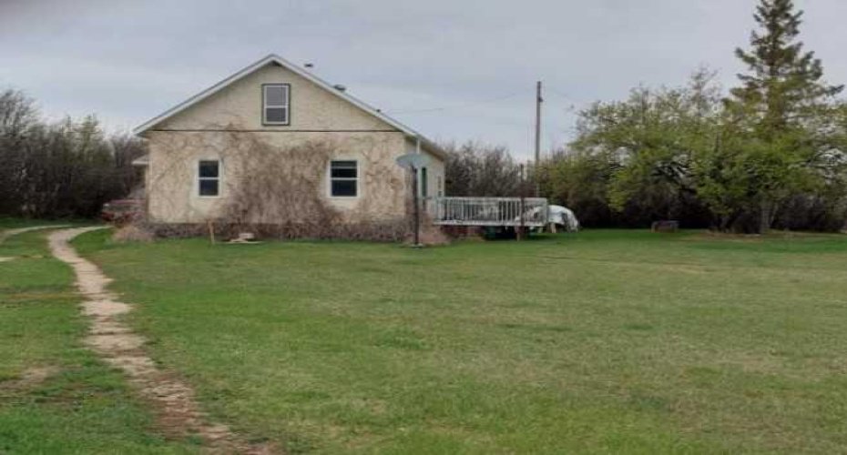 PT. SE-28-51-25 W3rd, Rural, Saskatchewan S0M 0T0, 3 Bedrooms Bedrooms, ,1 BathroomBathrooms,Residential,For Sale,W3rd,A2140689