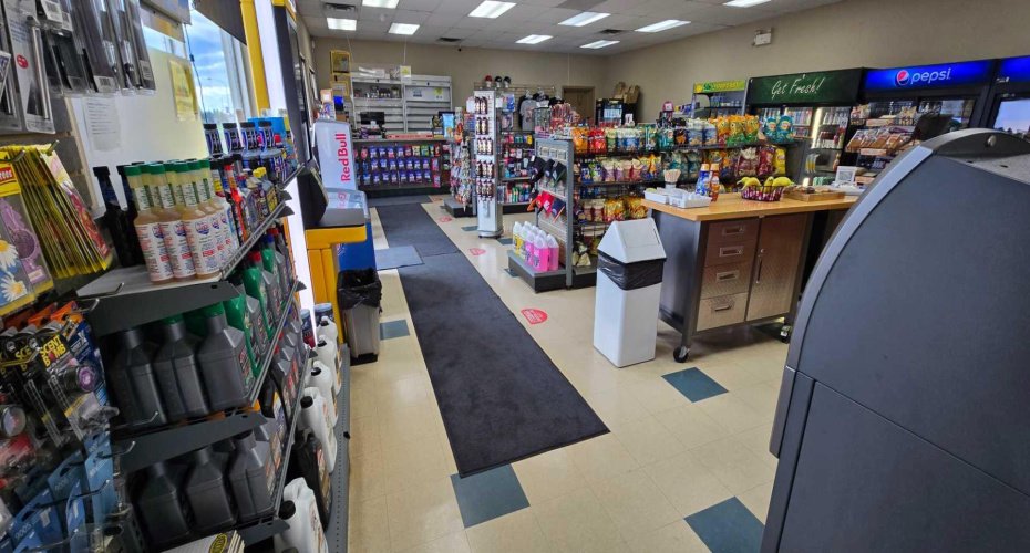 1046 14 Avenue, Wainwright, Alberta T9W 1J8, ,Commercial,For Sale,NONE,14,A2140535