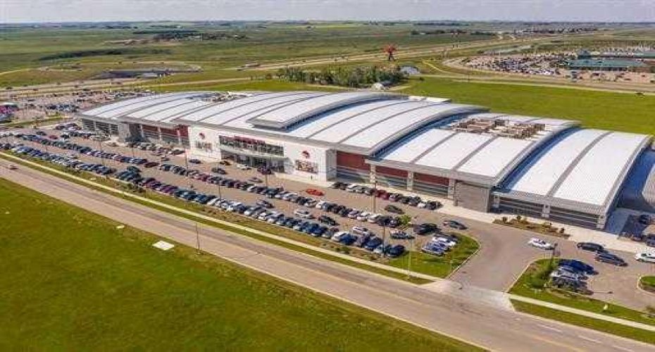 260300 Writing Creek Crescent, Rural Rocky View County, Alberta T4A 0X8, ,Commercial,For Sale,Writing Creek,A2142130