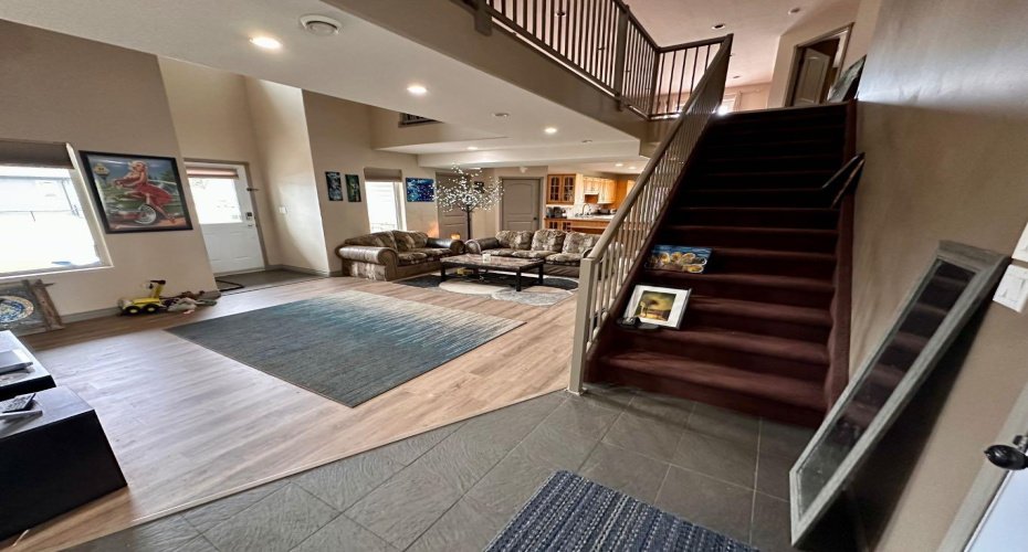 1506 42 Street, Edson, Alberta T7E 0A5, 5 Bedrooms Bedrooms, ,3 BathroomsBathrooms,Residential,For Sale,42 Street,A2143123