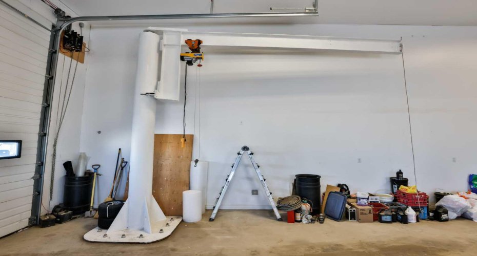 328 Railway Avenue, Travers, Alberta T0L 1G0, 5 Bedrooms Bedrooms, ,5 BathroomsBathrooms,Residential,For Sale,Railway,A2143158