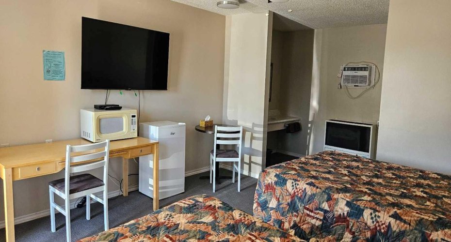 4605 50 Street, Mayerthorpe, Alberta T0E 1N0, ,Commercial,For Sale,50,A2142915