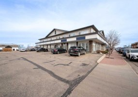 10126 97 Ave, Grande Prairie, Alberta T8V 7X6, ,Commercial,For Lease,97 Ave,A2144083