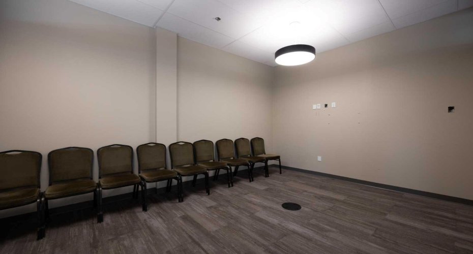 420 Taiganova Crescent, Fort McMurray, Alberta T9K 0T4, ,Commercial,For Lease,Taiganova,A2145269