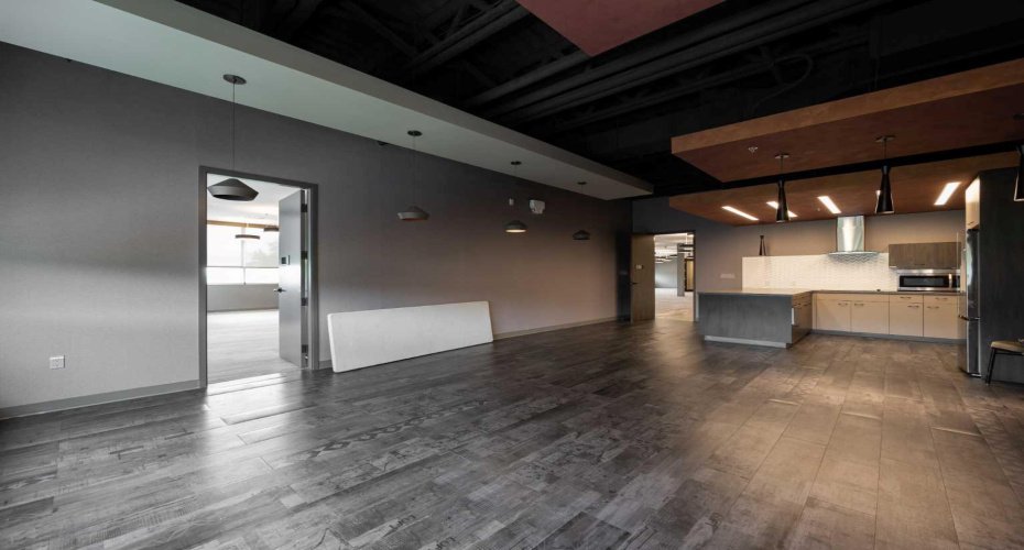 420 Taiganova Crescent, Fort McMurray, Alberta T9K 0T4, ,Commercial,For Lease,Taiganova,A2145269