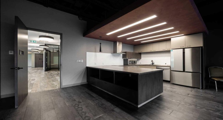 420 Taiganova Crescent, Fort McMurray, Alberta T9K 0T4, ,Commercial,For Lease,Taiganova,A2145269