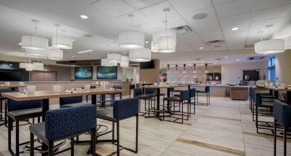 420 Taiganova Crescent, Fort McMurray, Alberta T9K 0T4, ,Commercial,For Lease,Taiganova,A2145269