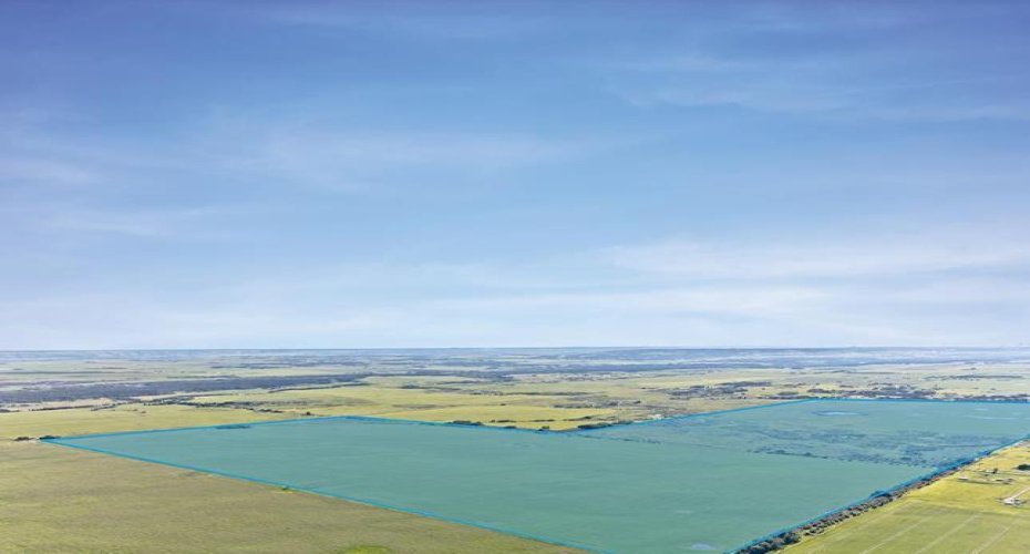 R3 T24 S6 W5, Rural Rocky View County, Alberta T3Z2Y6, ,Land,For Sale,R3 T24 S6 W5,A2140471