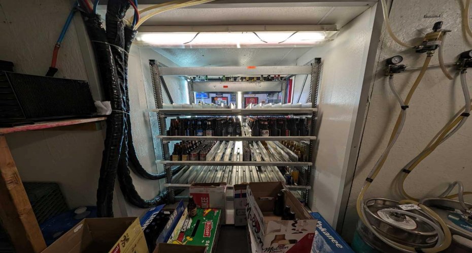 710 Gershaw Drive, Medicine Hat, Alberta T1A 5C8, ,Commercial,For Sale,Gershaw,A2148389