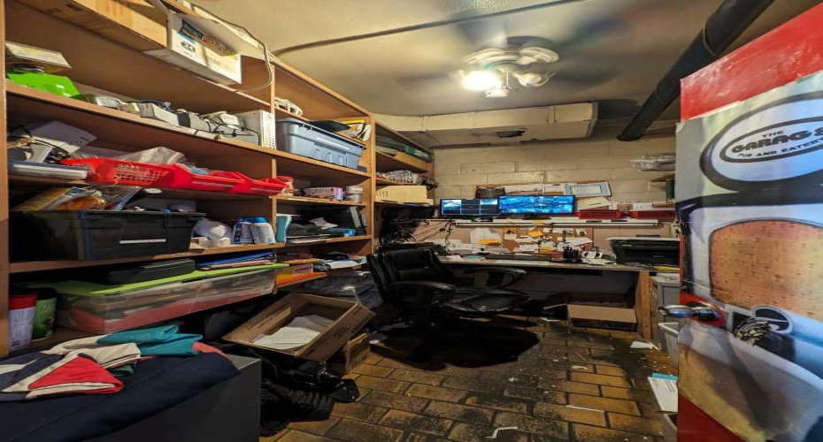 710 Gershaw Drive, Medicine Hat, Alberta T1A 5C8, ,Commercial,For Sale,Gershaw,A2148389