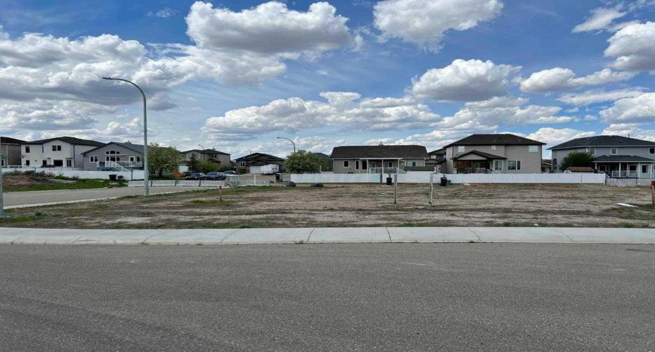 100 10 Avenue, Drumheller, Alberta T0J 0Y6, ,Land,For Sale,10,A2148883