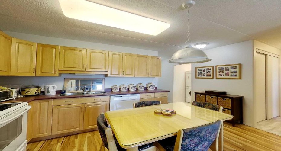 777 48 Street, Edson, Alberta T7E 1Z6, 2 Bedrooms Bedrooms, ,2 BathroomsBathrooms,Residential,For Sale,48,A2148525