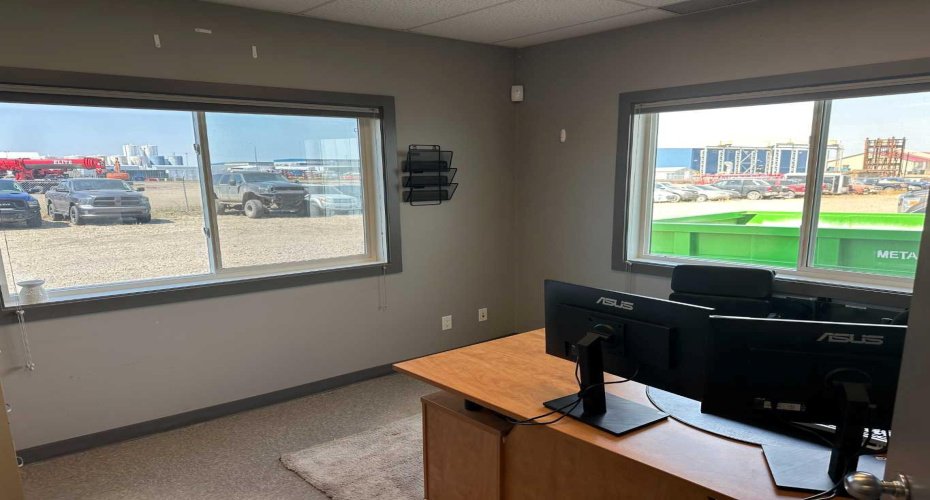 9020 150 Avenue, Grande Prairie, Alberta T8X 0E8, ,Commercial,For Lease,150,A2148471