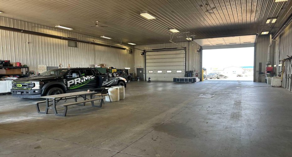 9020 150 Avenue, Grande Prairie, Alberta T8X 0E8, ,Commercial,For Lease,150,A2148471