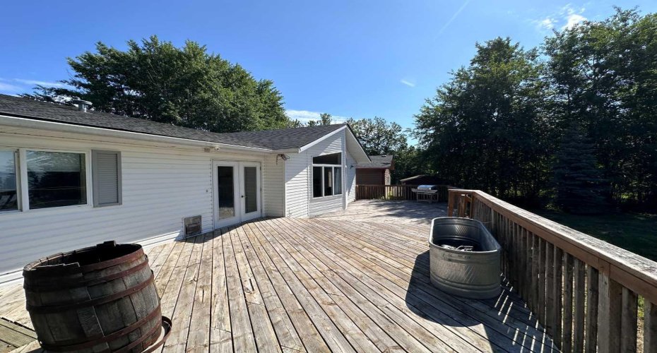 14579 TWP RD 690 #333, Lac La Biche, Alberta T0A 2C0, 2 Bedrooms Bedrooms, ,2 BathroomsBathrooms,Residential,For Sale,TWP RD 690 #333,A2150362