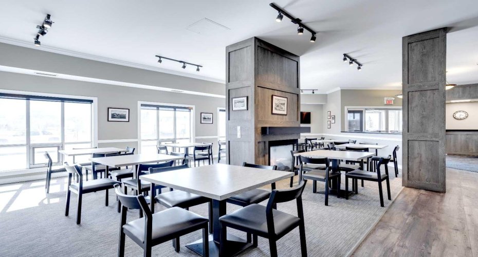 8538 Franklin Avenue, Fort McMurray, Alberta T9H 2J3, ,Commercial,For Sale,Franklin,A2147396