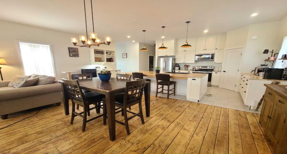 10006 100 Street, Nampa, Alberta T0H 2R0, 3 Bedrooms Bedrooms, ,2 BathroomsBathrooms,Residential,For Sale,100,A2150708