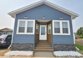 10006 100 Street, Nampa, Alberta T0H 2R0, 3 Bedrooms Bedrooms, ,2 BathroomsBathrooms,Residential,For Sale,100,A2150708