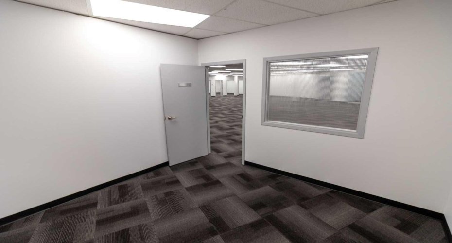 1530 27 Avenue, Calgary, Alberta T2E 7S6, ,Commercial,For Lease,27,A2083961