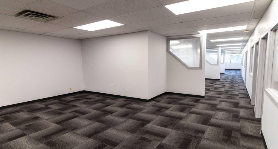 1530 27 Avenue, Calgary, Alberta T2E 7S6, ,Commercial,For Lease,27,A2083961