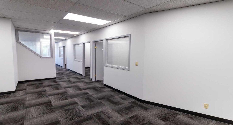 1530 27 Avenue, Calgary, Alberta T2E 7S6, ,Commercial,For Lease,27,A2083961